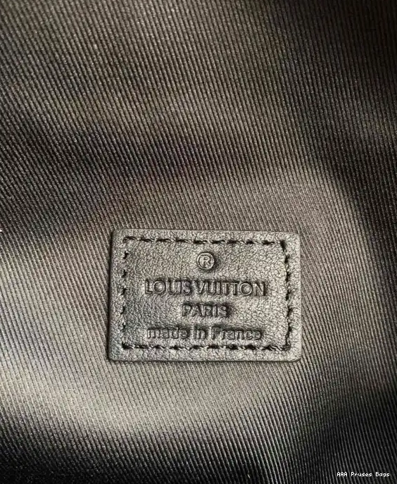 AAA Pruses Bags DISCOVERY BUMBAG LOUIS VUITTON 0618